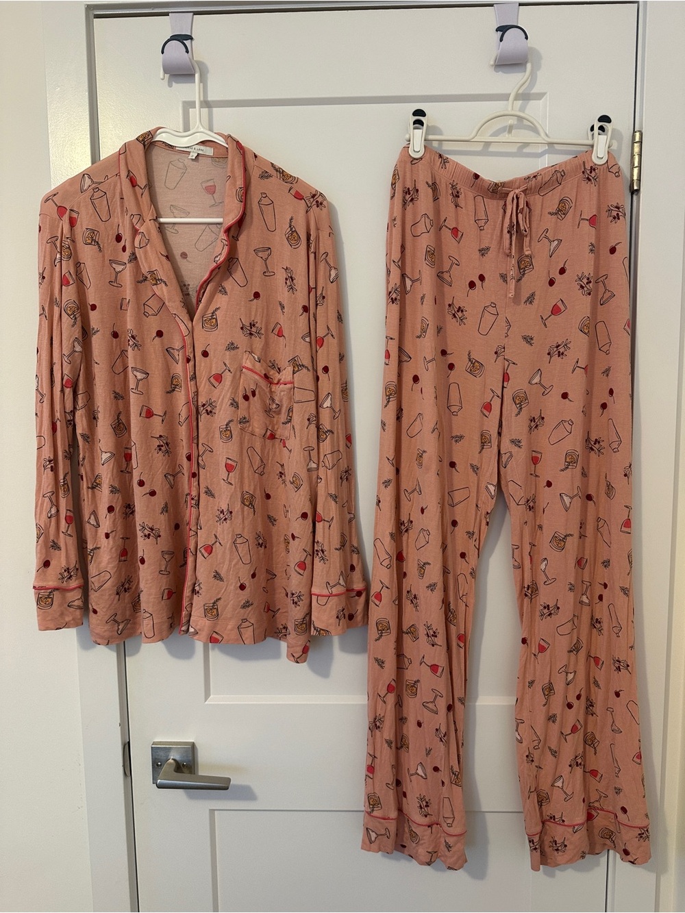 Women's Pink Printed Two-Piece Pajama Set - Button-Front Top & Drawstring Pants